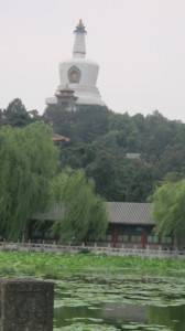 Kina har mye bra å by på. Her et bilde fra Beihai Park i Beijing.