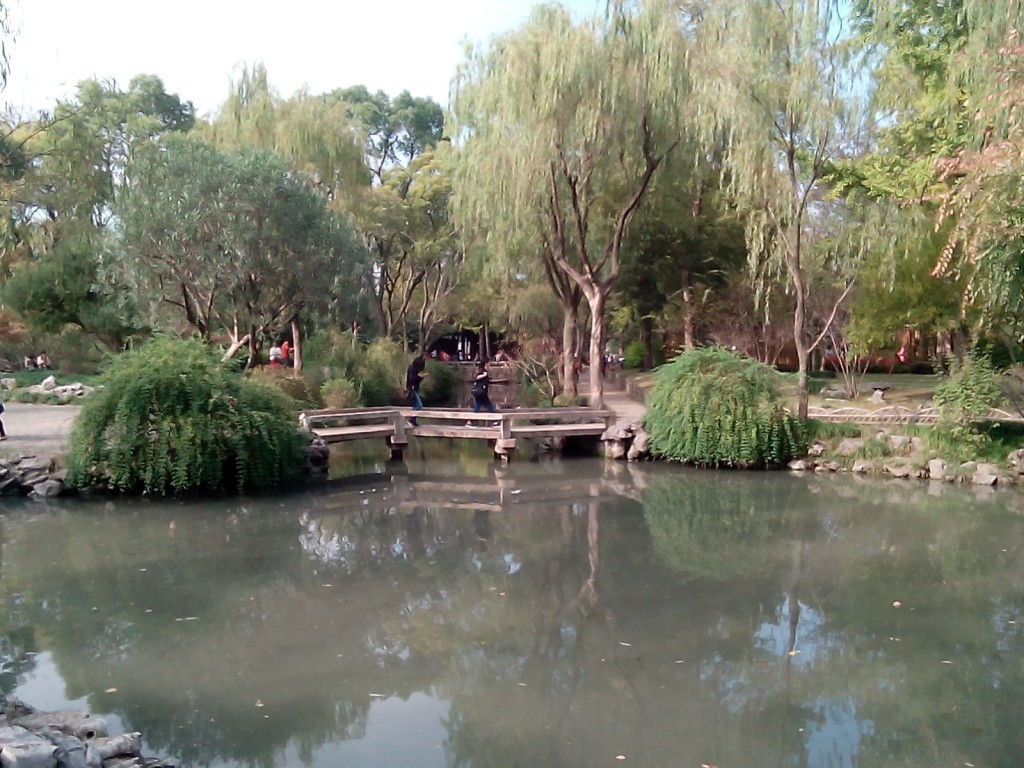 Flott natur - selv om vi ankom Suzhou sent på høsten. Foto: Reisetilkina.com